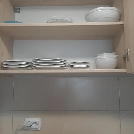 Apartment Summerland Mrs *