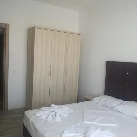 Апартаменты Summerland Mrs *