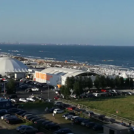 Summerland Mrs Mamaia